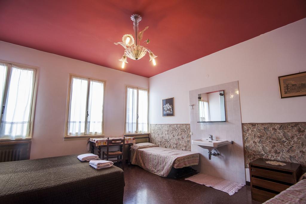 ונציה Hotel Locanda Ca' Foscari מראה חיצוני תמונה