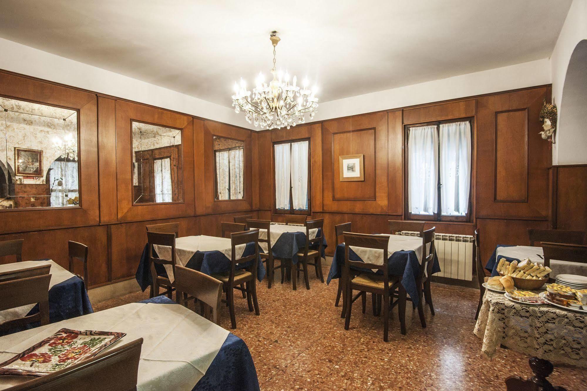 ונציה Hotel Locanda Ca' Foscari מראה חיצוני תמונה